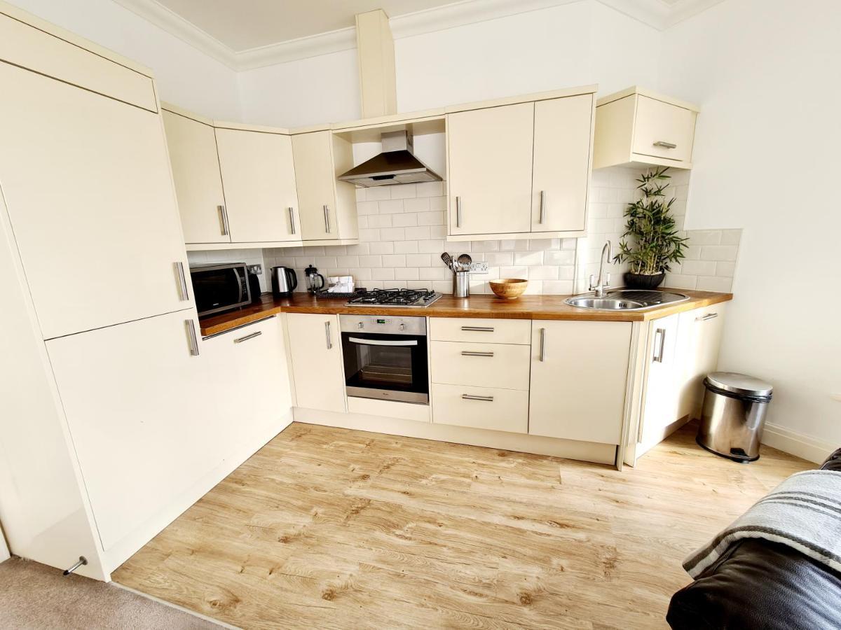 Vitamin Sea Beachfront Apartment Ramsgate - Sleeps 4 Exterior photo